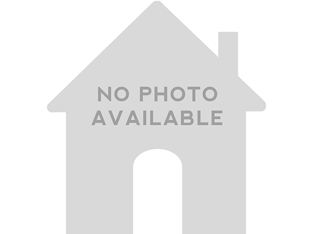 No photos for this listing